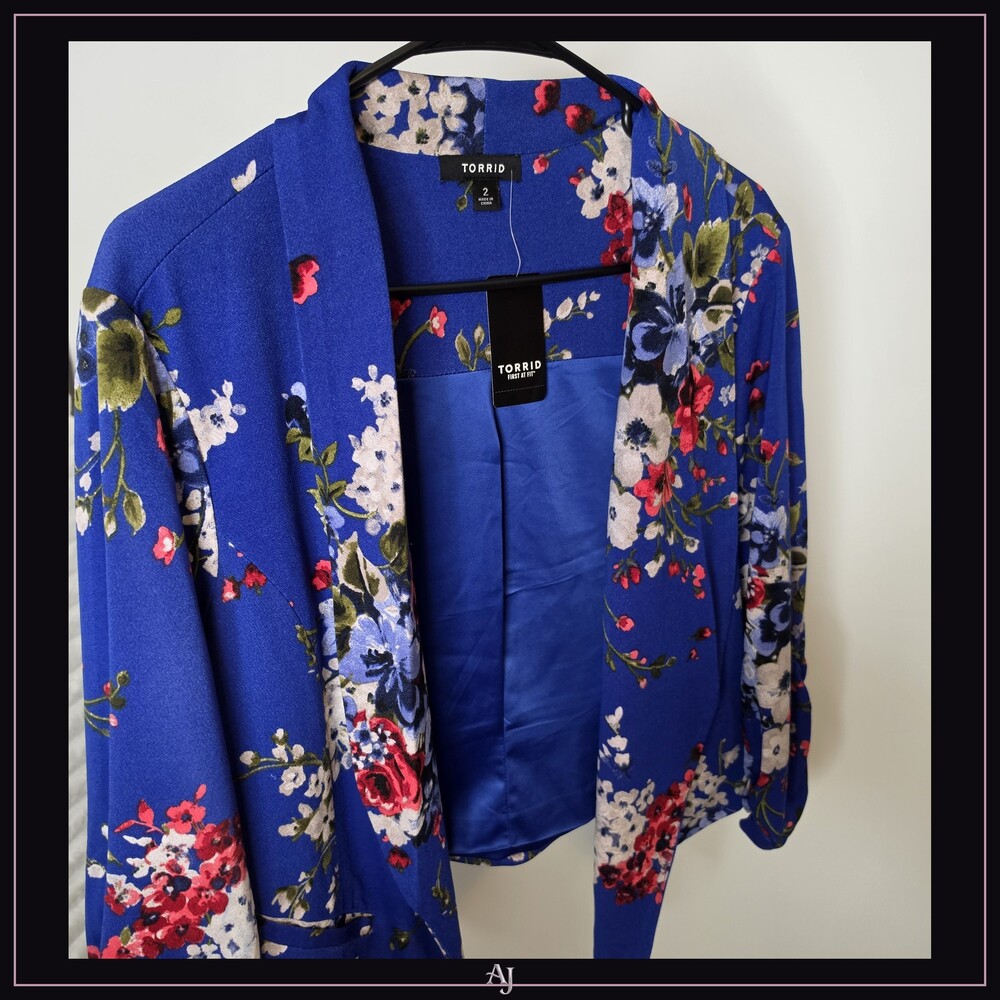 Torrid Blue Floral Blazer Size 2 Open Front Women's Jacket